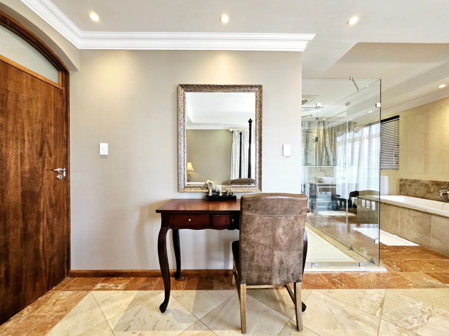 8 Bedroom Property for Sale in Waverley Free State